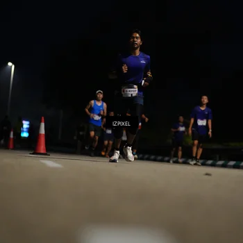 Runner Photo 7383399