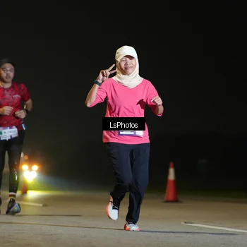 Runner Photo 7383401