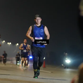 Runner Photo 7383411