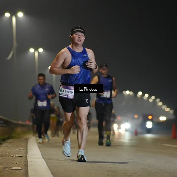 Runner Photo 7383427