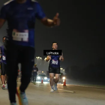 Runner Photo 7383429