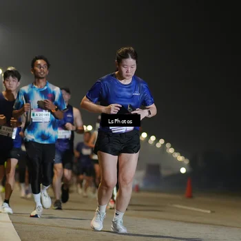 Runner Photo 7383462