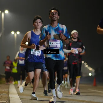 Runner Photo 7383464