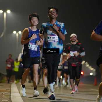 Runner Photo 7383466