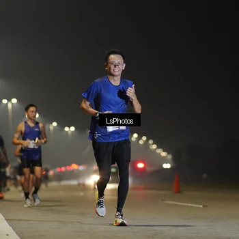 Runner Photo 7383488