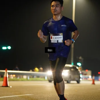 Runner Photo 7383489