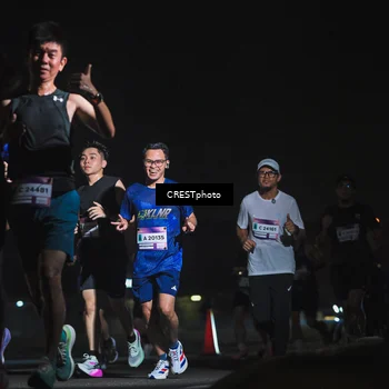 Runner Photo 7383500