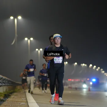 Runner Photo 7383509