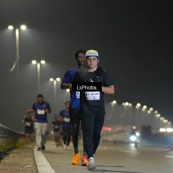 Runner Photo 7383517
