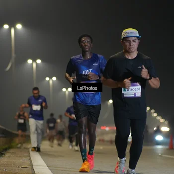 Runner Photo 7383521