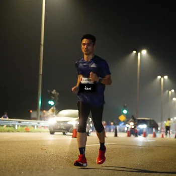 Runner Photo 7383538