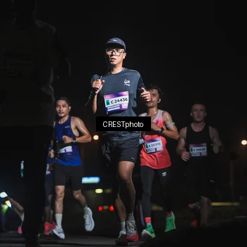Runner Photo 7383541