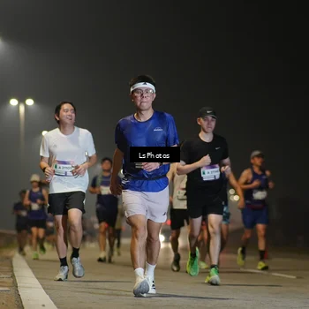Runner Photo 7383550
