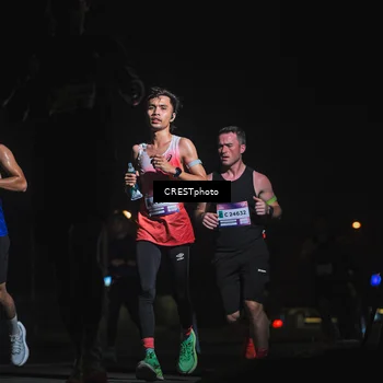Runner Photo 7383565