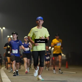 Runner Photo 7383592
