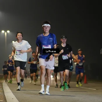 Runner Photo 7383611