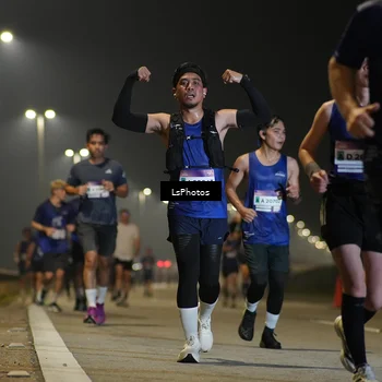 Runner Photo 7383631