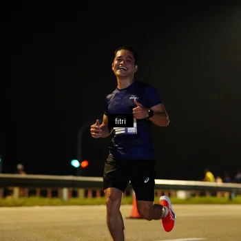 Runner Photo 7383674