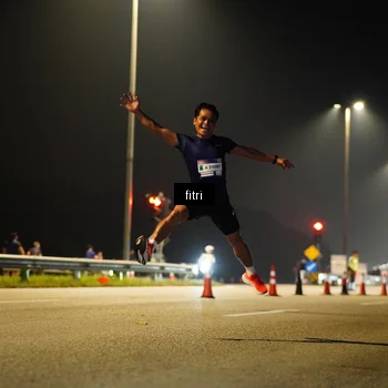 Runner Photo 7383680