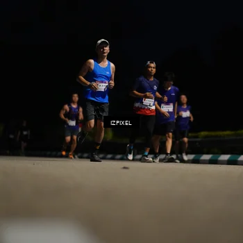 Runner Photo 7383704