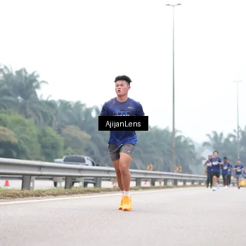 Runner Photo 7383711