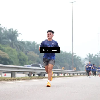 Runner Photo 7383717