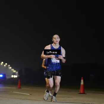 Runner Photo 7383732