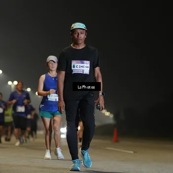 Runner Photo 7383747