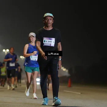 Runner Photo 7383750