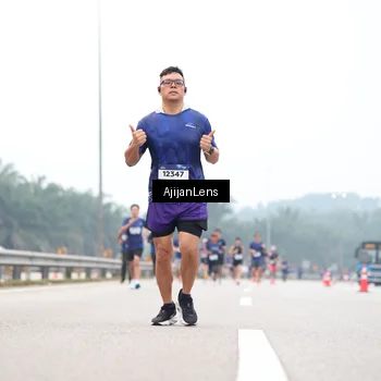 Runner Photo 7383763