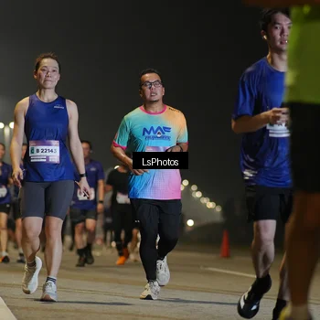 Runner Photo 7383764