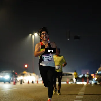 Runner Photo 7383771