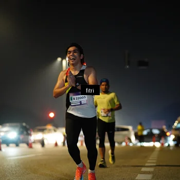 Runner Photo 7383784