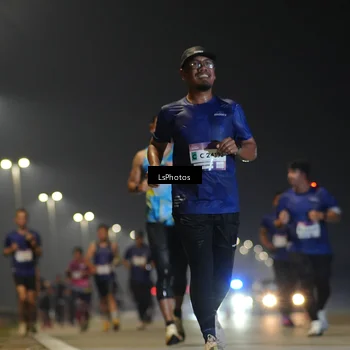 Runner Photo 7383797