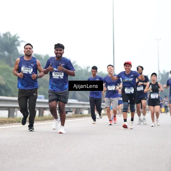 Runner Photo 7383842