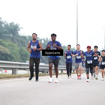 Runner Photo 7383844