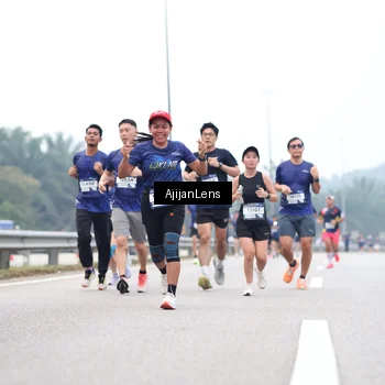 Runner Photo 7383858