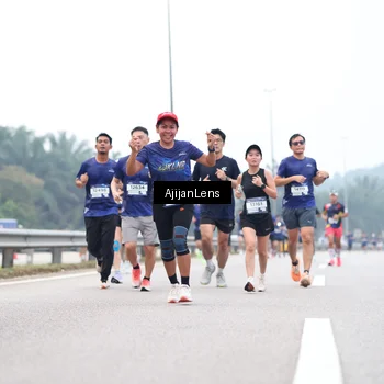 Runner Photo 7383860
