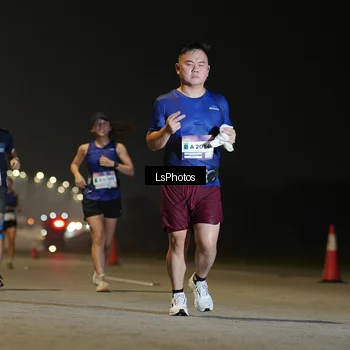 Runner Photo 7383863