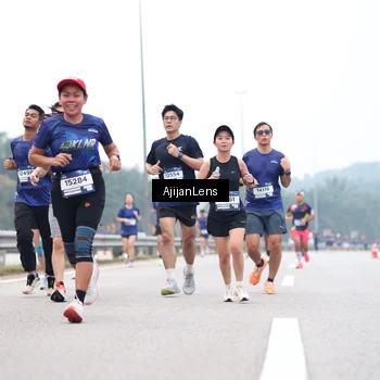 Runner Photo 7383886