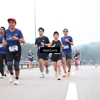 Runner Photo 7383888