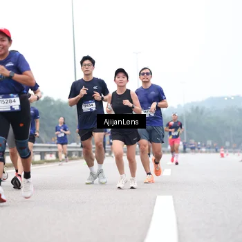 Runner Photo 7383891