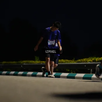Runner Photo 7383909