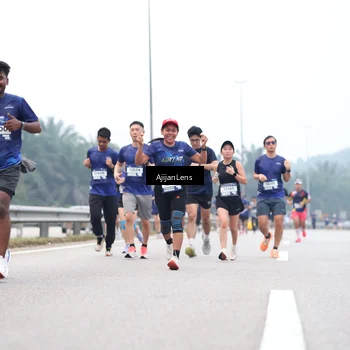 Runner Photo 7383916