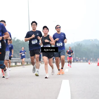 Runner Photo 7383917