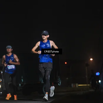 Runner Photo 7383938