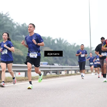 Runner Photo 7383950
