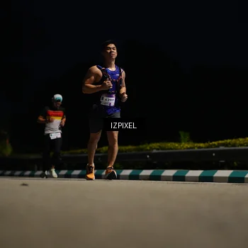 Runner Photo 7383967