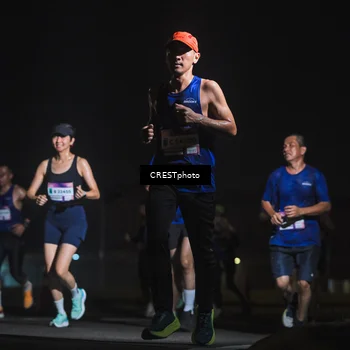 Runner Photo 7383972