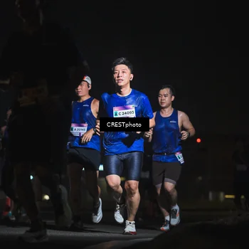 Runner Photo 7383989